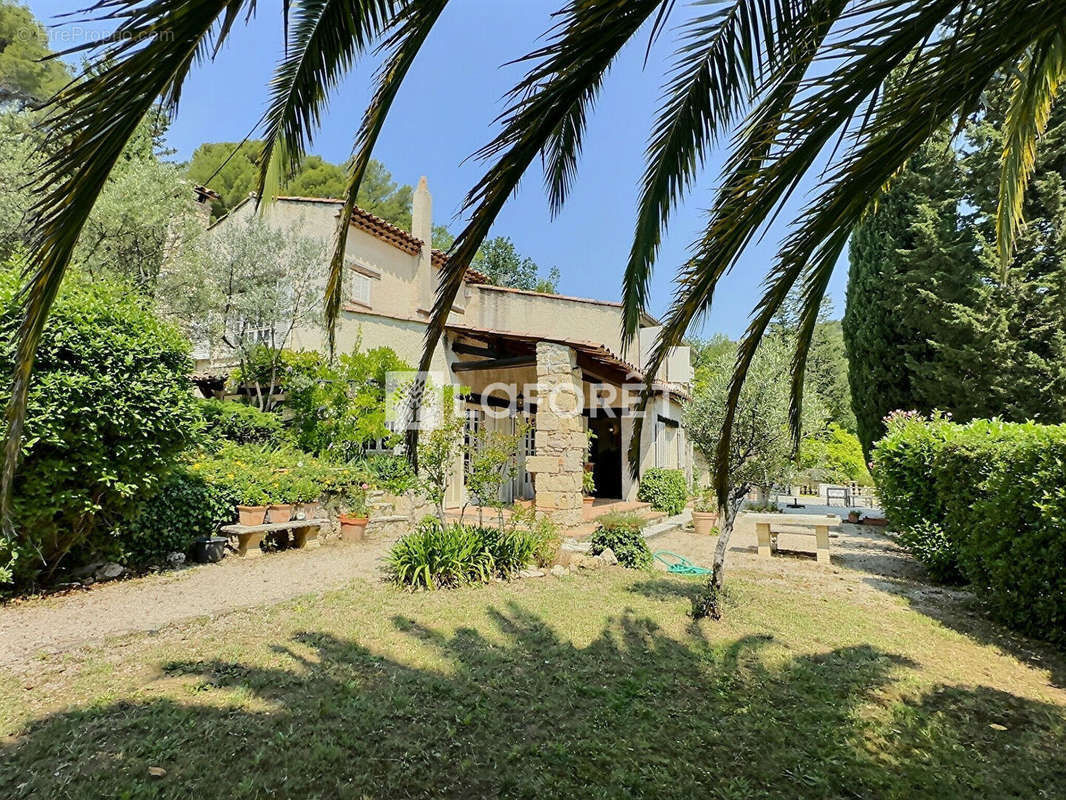 Maison à DRAGUIGNAN