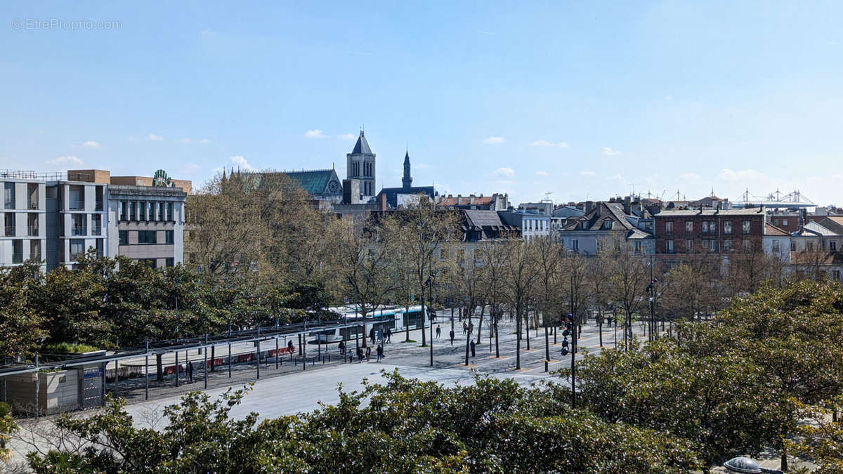 Appartement à SAINT-DENIS