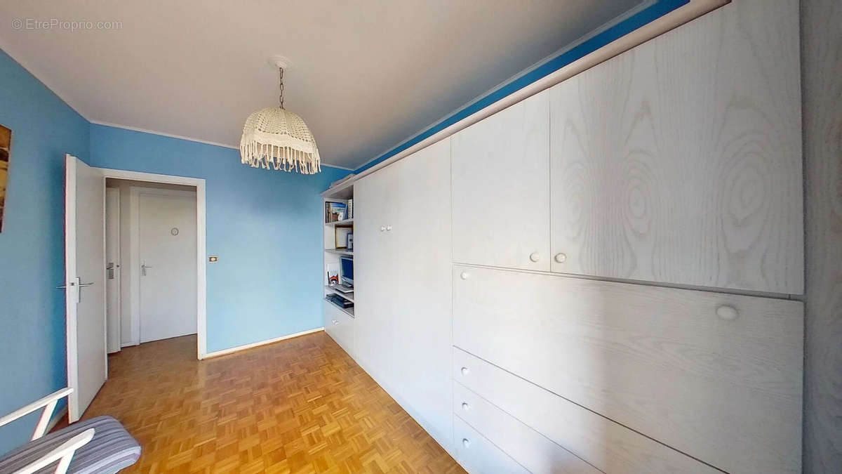 Appartement à LYON-8E