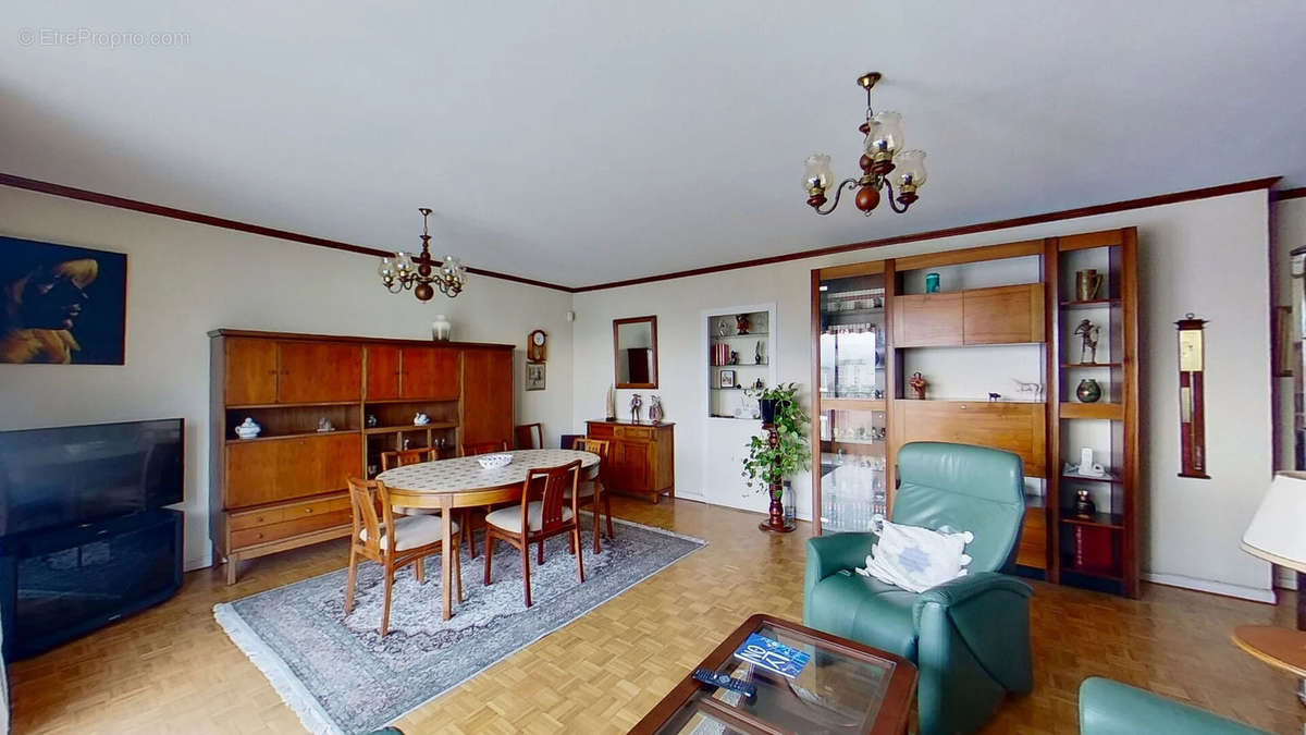 Appartement à LYON-8E