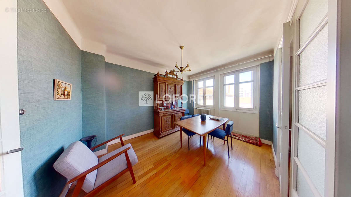 Appartement à LYON-8E