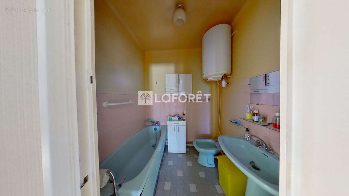 Appartement à LYON-8E