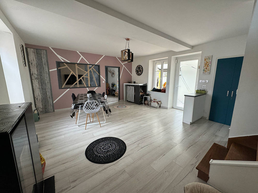 Appartement à NEUILLY-LES-DIJON