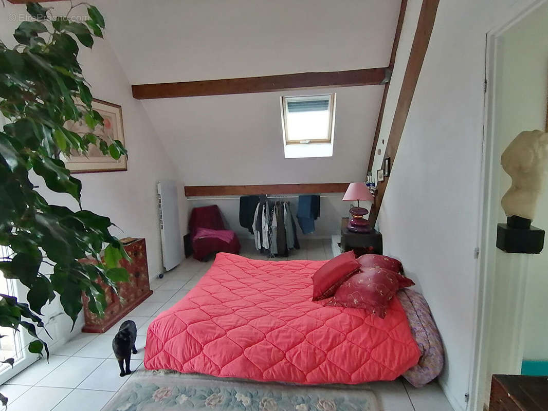 Appartement à PLOMBIERES-LES-DIJON