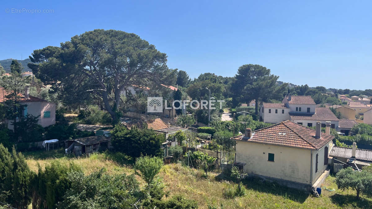 Appartement à SIX-FOURS-LES-PLAGES