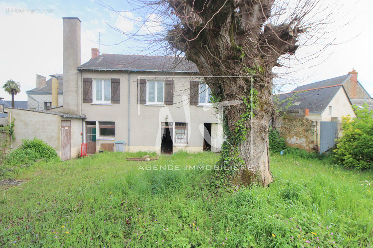 Maison à SEICHES-SUR-LE-LOIR