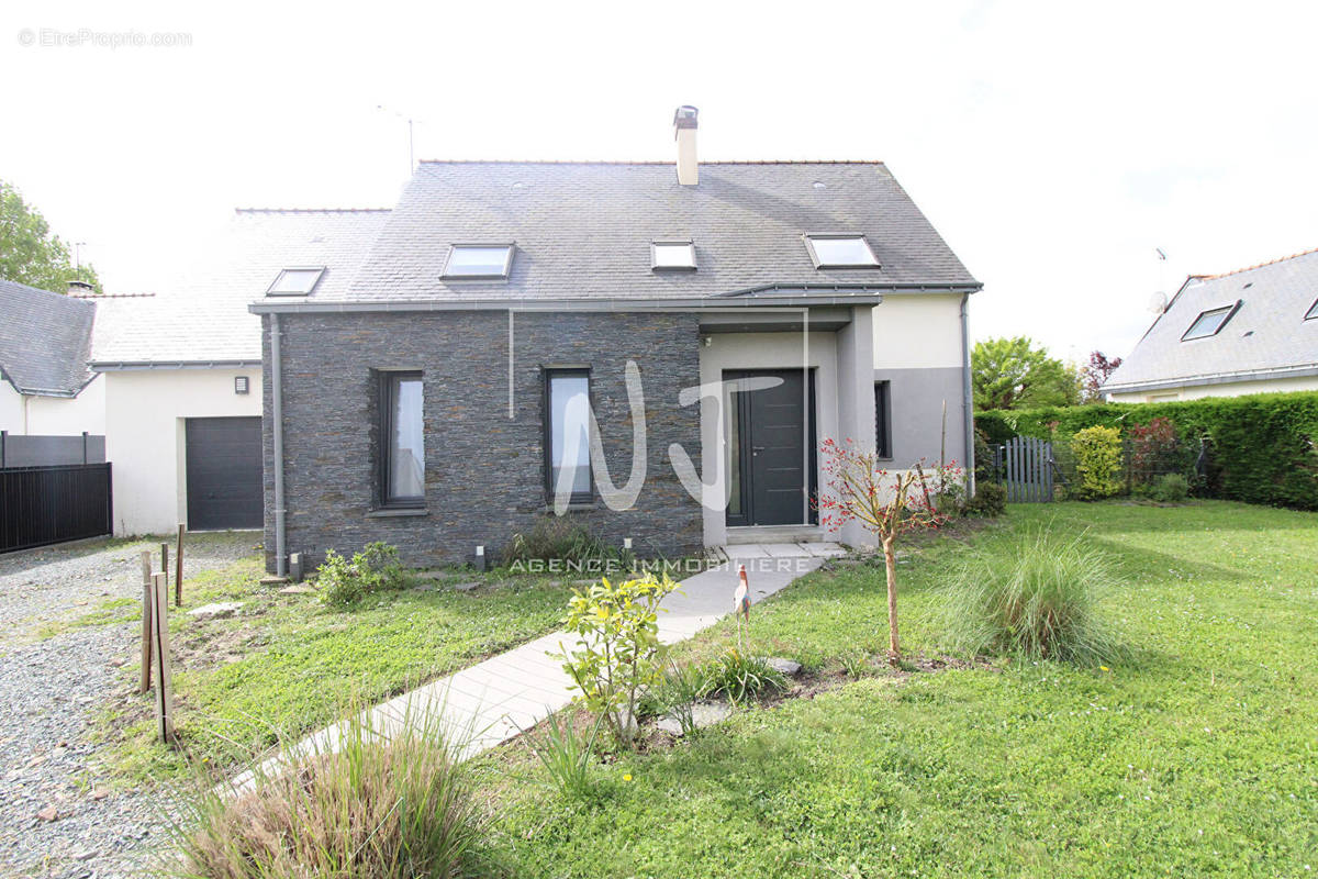 Maison à SAINT-MATHURIN-SUR-LOIRE