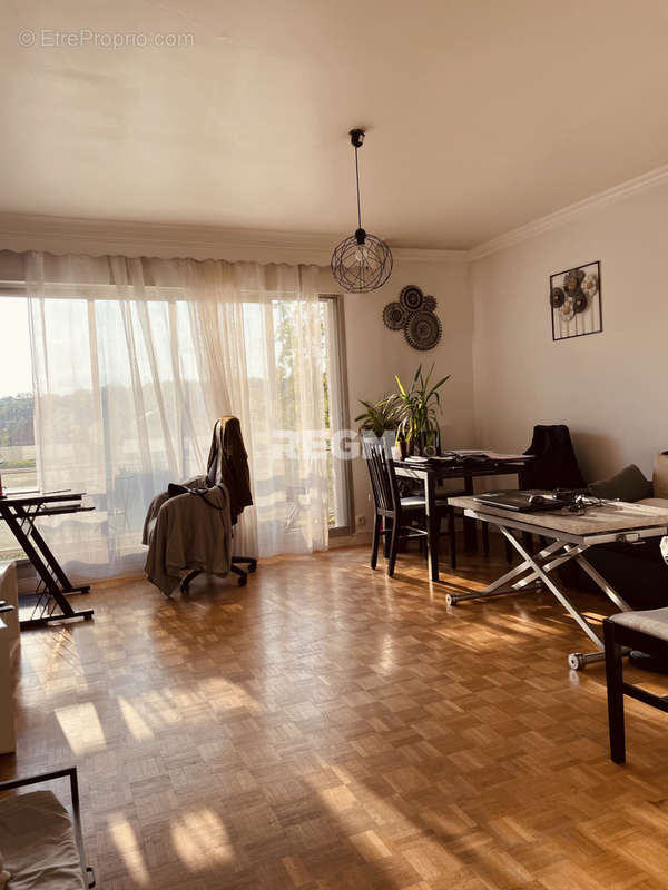 Appartement à PIERREFITTE-SUR-SEINE