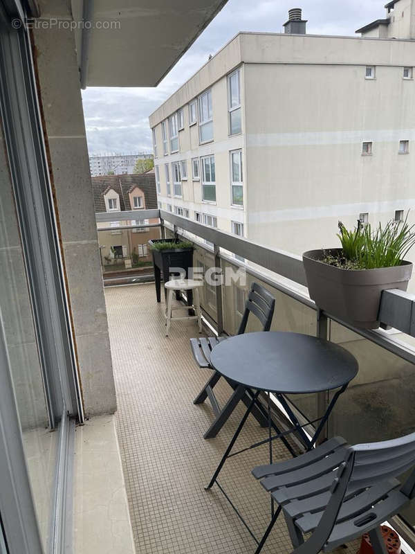 Appartement à PIERREFITTE-SUR-SEINE