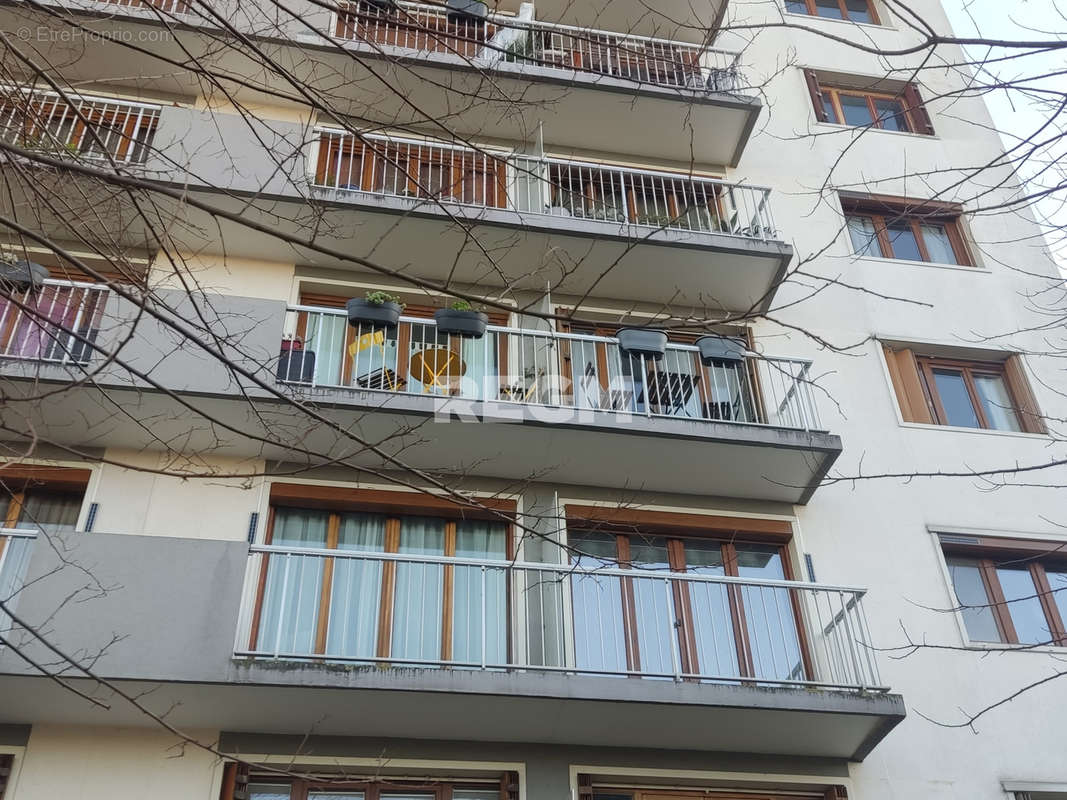 Appartement à CHATILLON