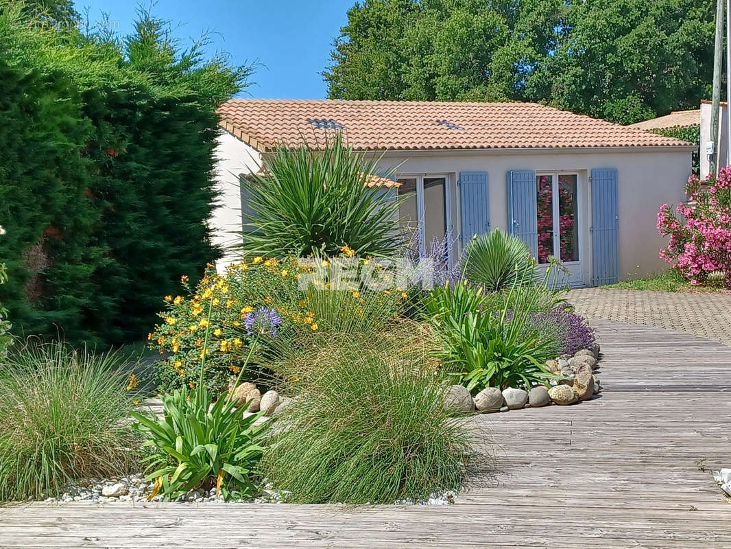 Maison à LA TREMBLADE