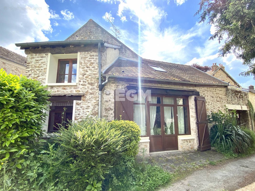 Maison à SOISY-SUR-ECOLE