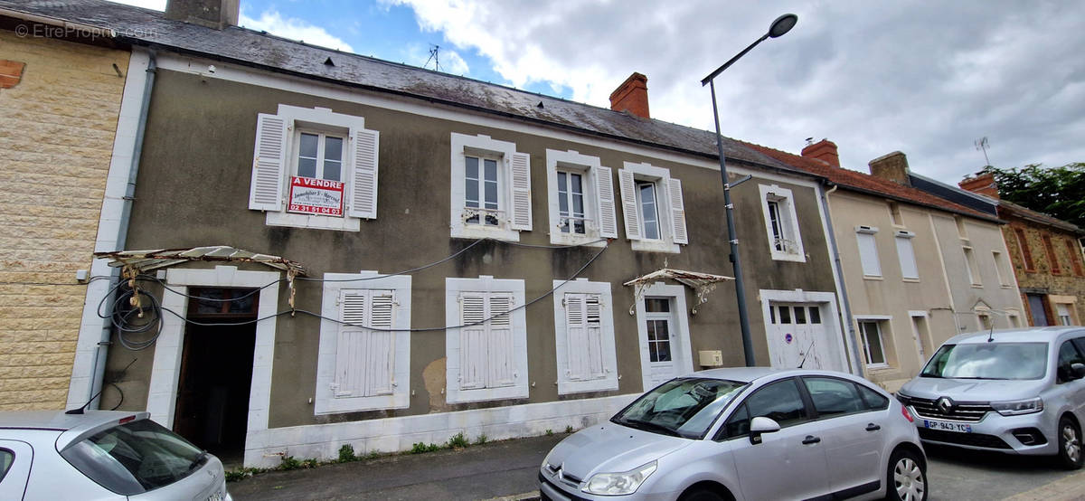 Appartement à SAINT-JEAN-DE-DAYE