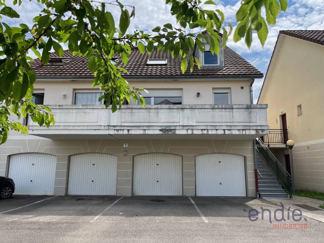 Appartement à CHEVIGNY-SAINT-SAUVEUR