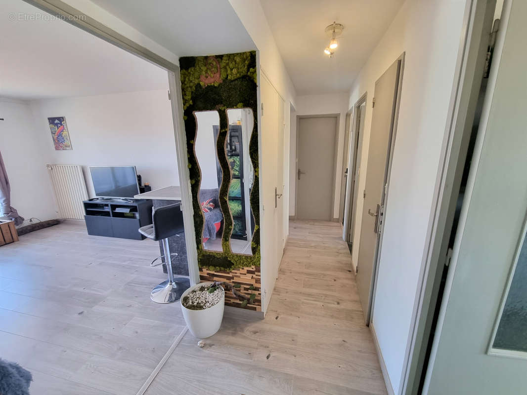 Appartement à HYERES