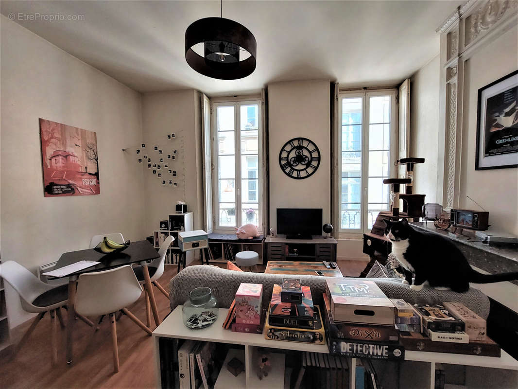 Appartement à BORDEAUX