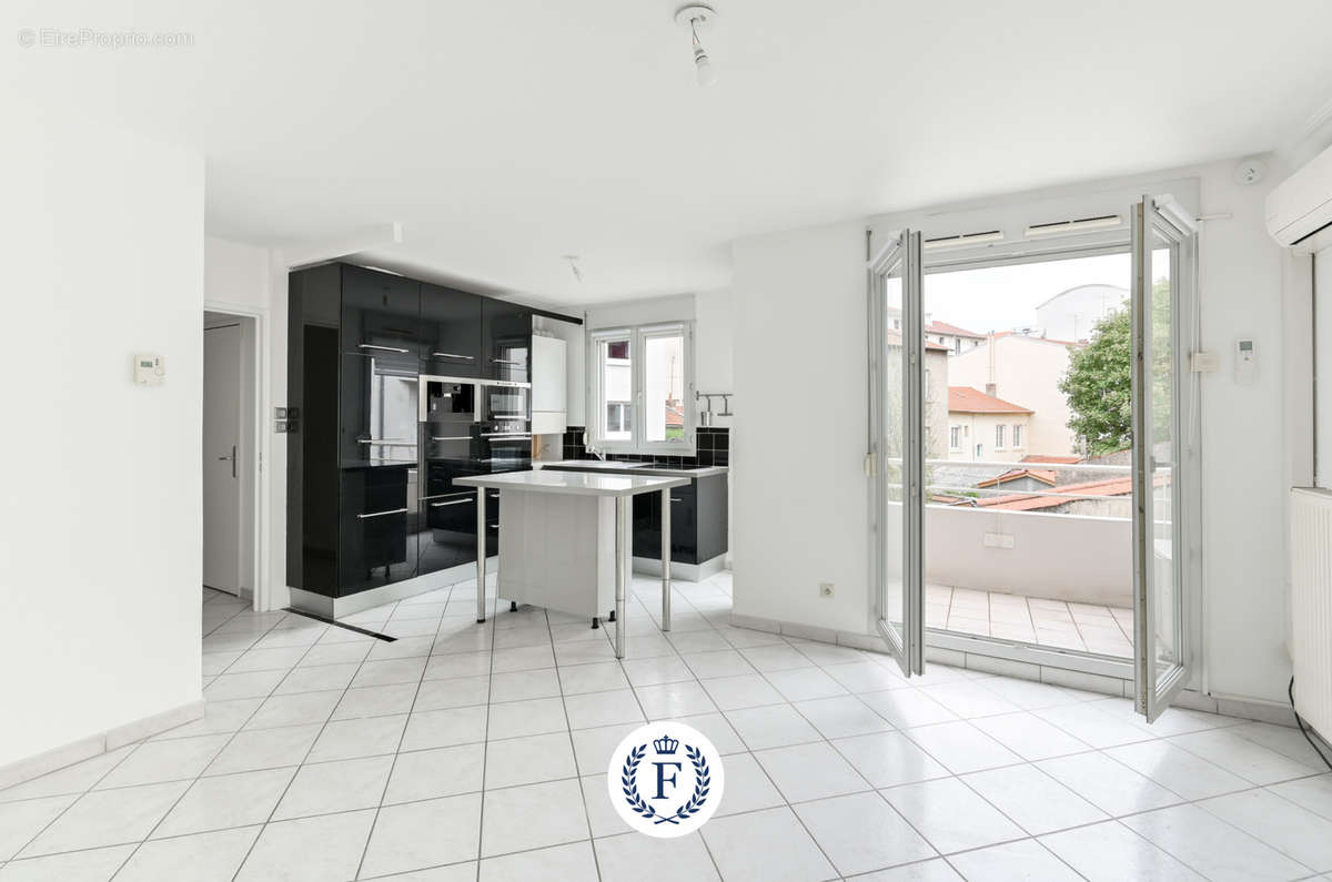 Appartement à LYON-3E