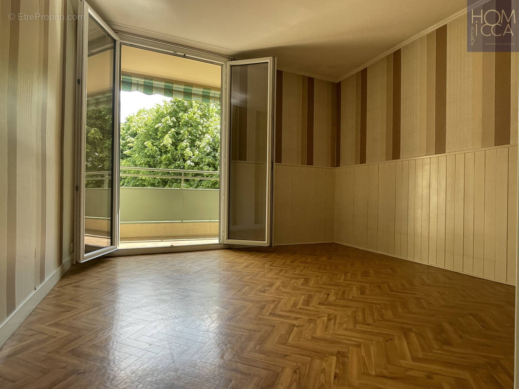 Appartement à LYON-5E