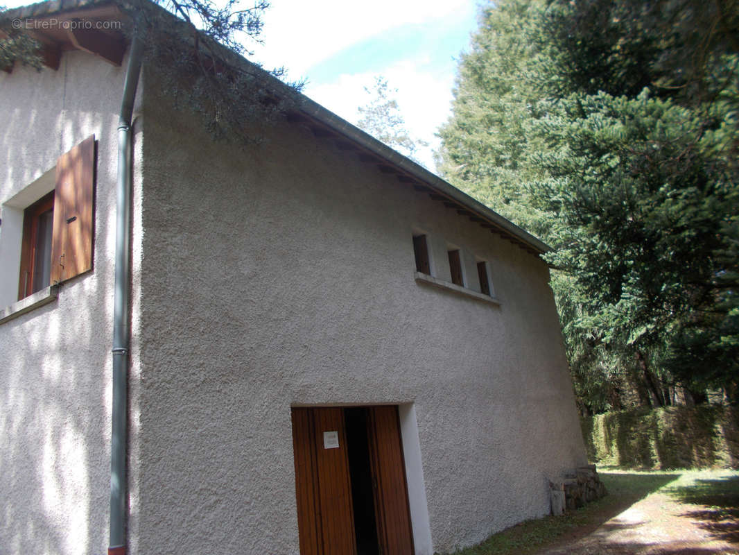 Maison à LE CHAMBON-SUR-LIGNON