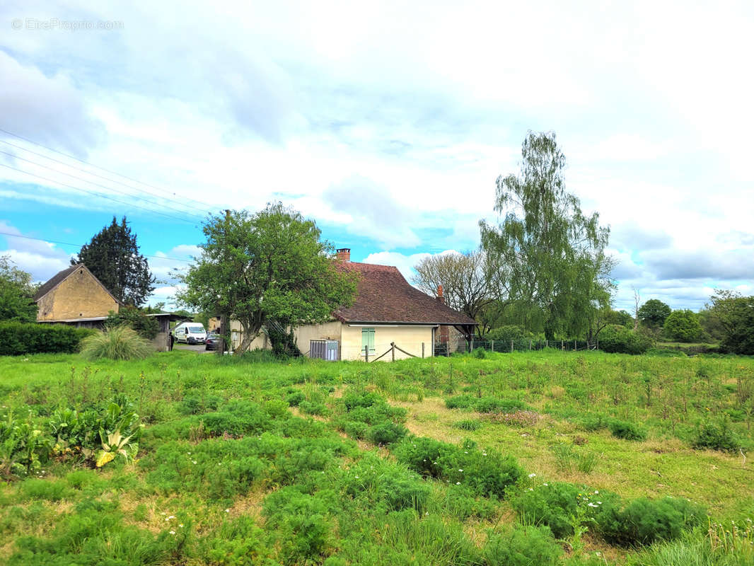 Maison à SCEAUX-SUR-HUISNE