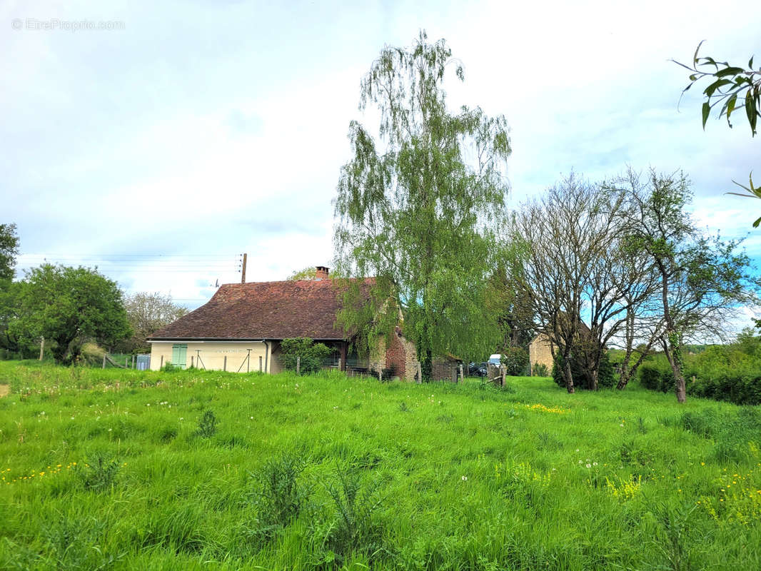 Maison à SCEAUX-SUR-HUISNE