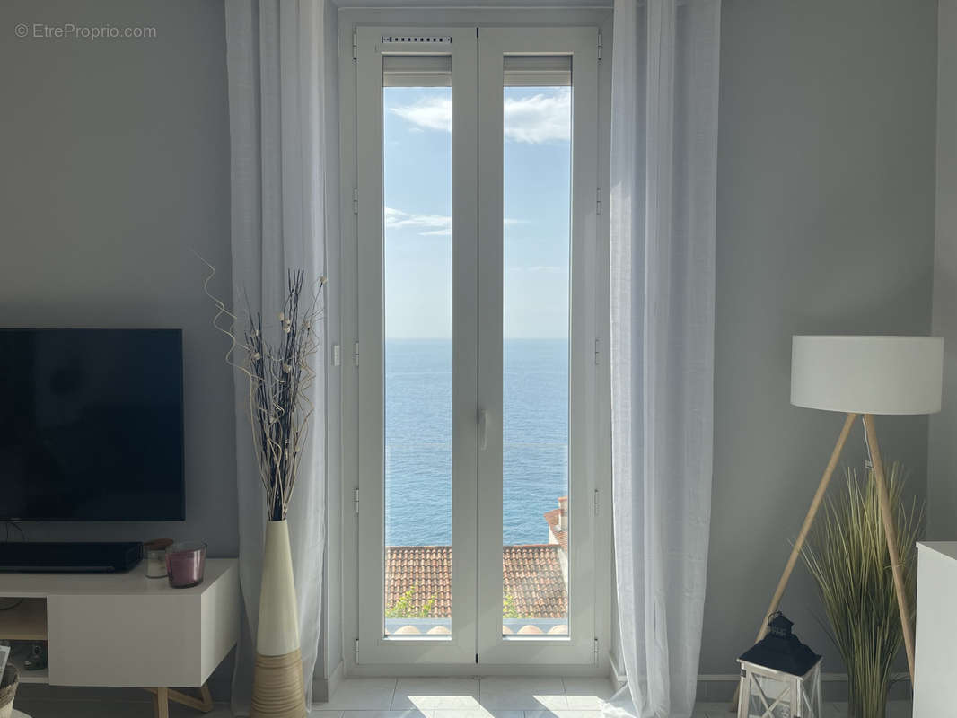 Appartement à ROQUEBRUNE-CAP-MARTIN