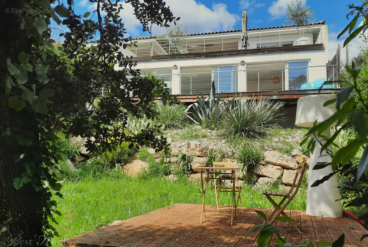 Maison à NIMES