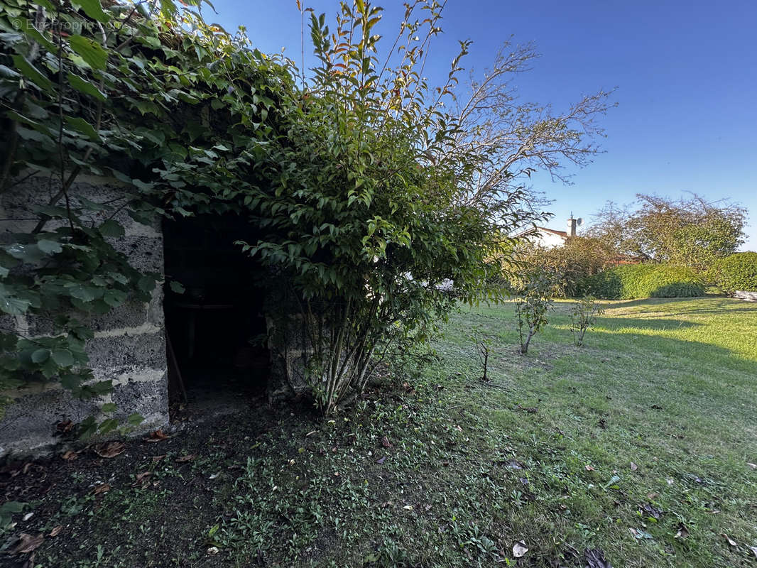 Maison à SAINT-AULAYE