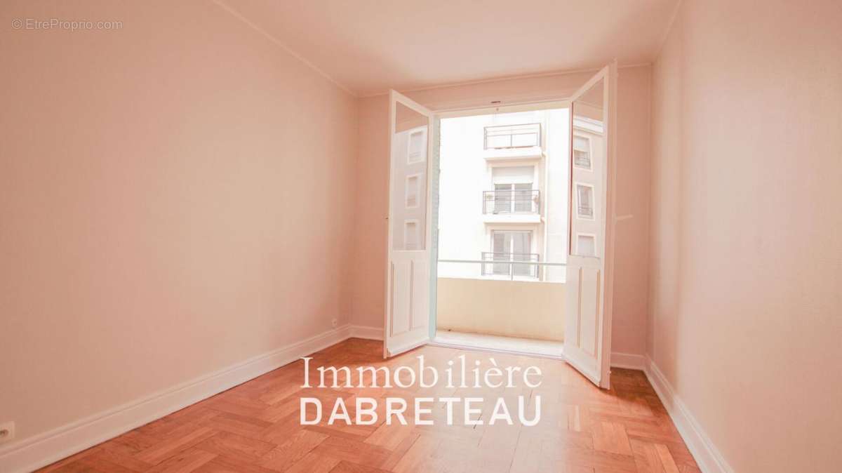 Appartement à LYON-3E