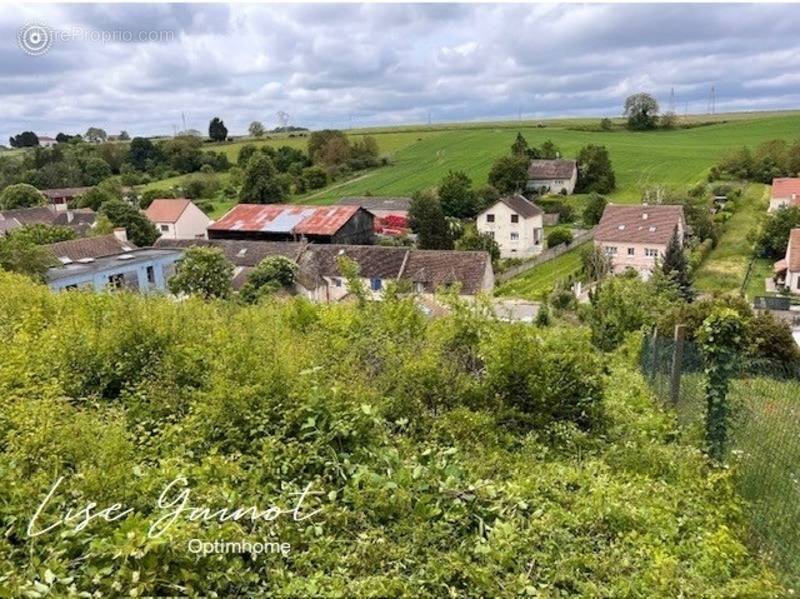 Terrain à JUMEAUVILLE