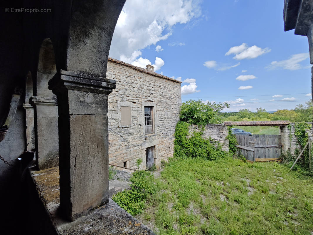 Maison à BARJAC