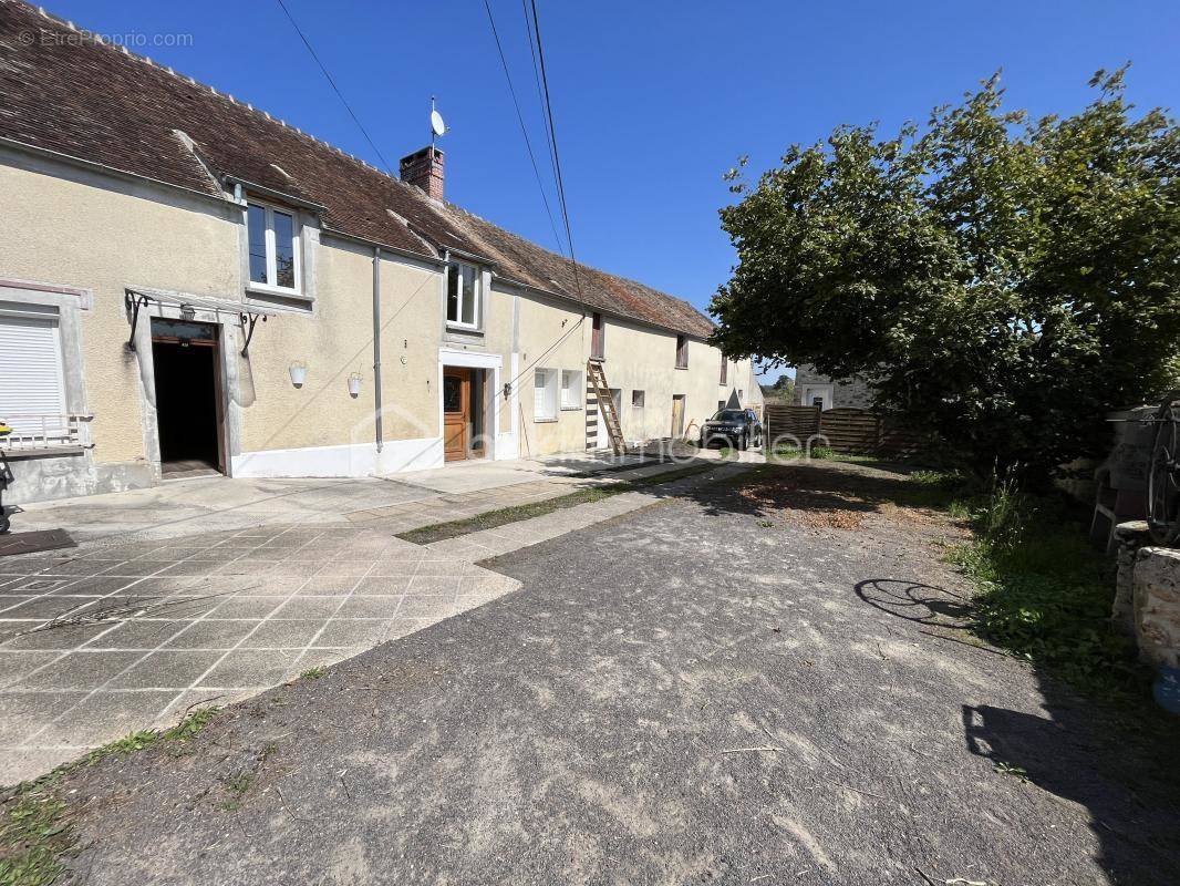 Maison à FONTENAILLES