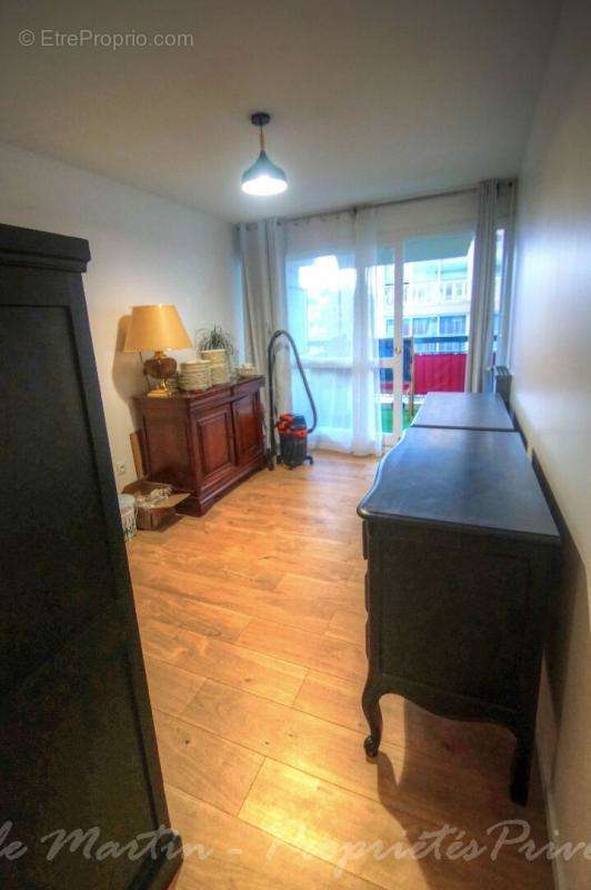 Appartement à MANDELIEU-LA-NAPOULE