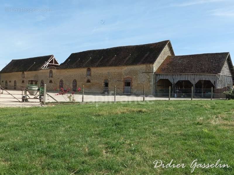 Maison à SAINT-ULPHACE