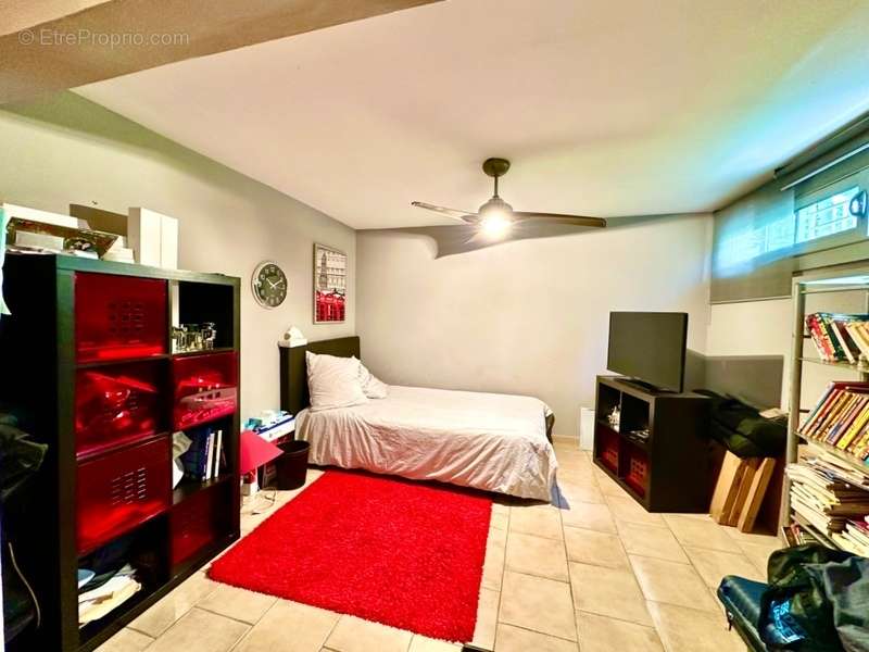 Appartement à MARSEILLE-9E