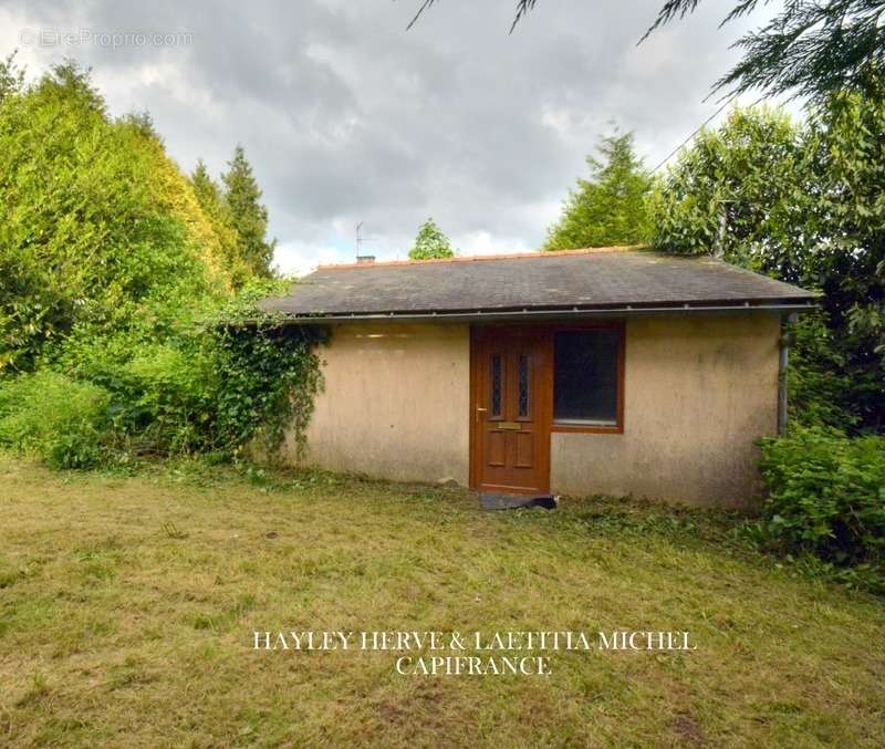 Maison à SAINT-MICHEL-DE-MONTJOIE