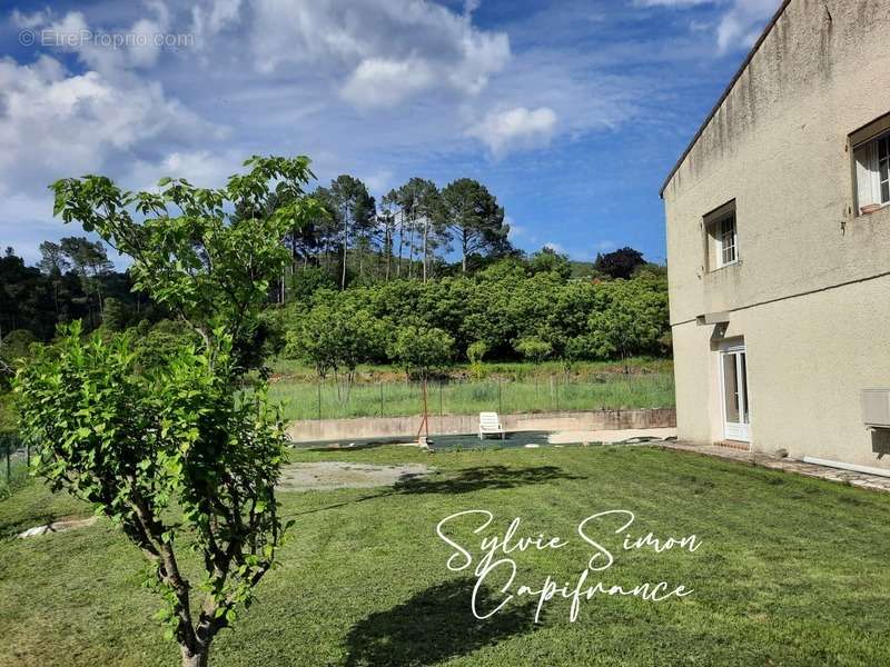 Maison à SAINT-FLORENT-SUR-AUZONNET