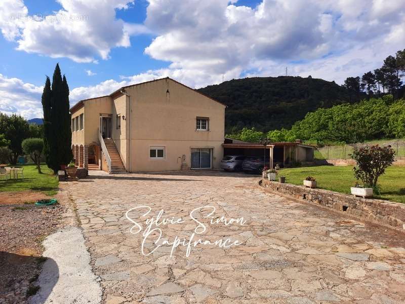 Maison à SAINT-FLORENT-SUR-AUZONNET