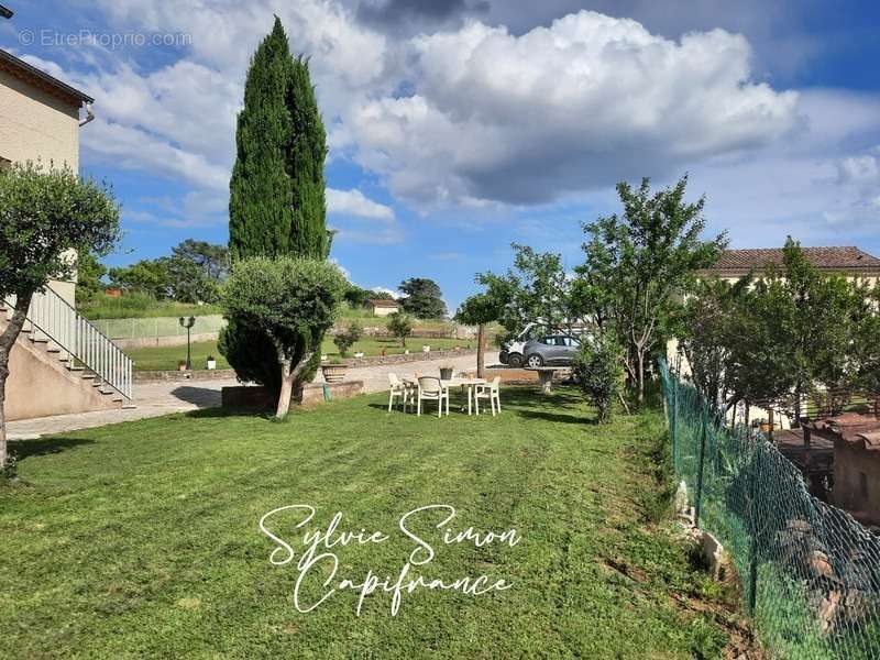 Maison à SAINT-FLORENT-SUR-AUZONNET