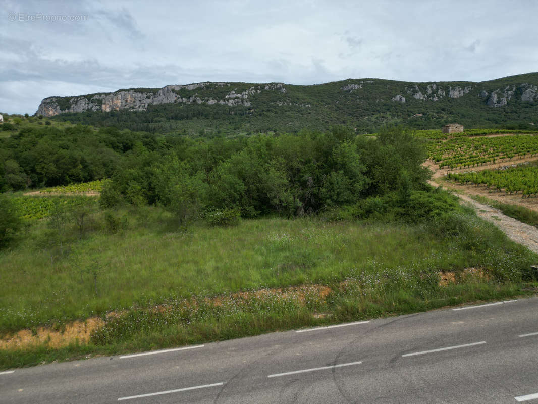 Terrain à SAINT-BAUZILLE-DE-PUTOIS