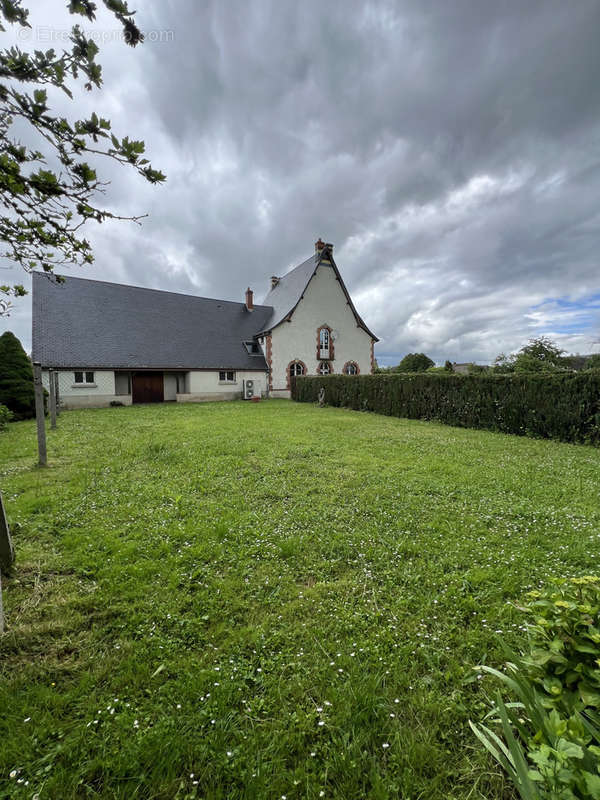 Maison à DAMPIERRE-EN-BURLY