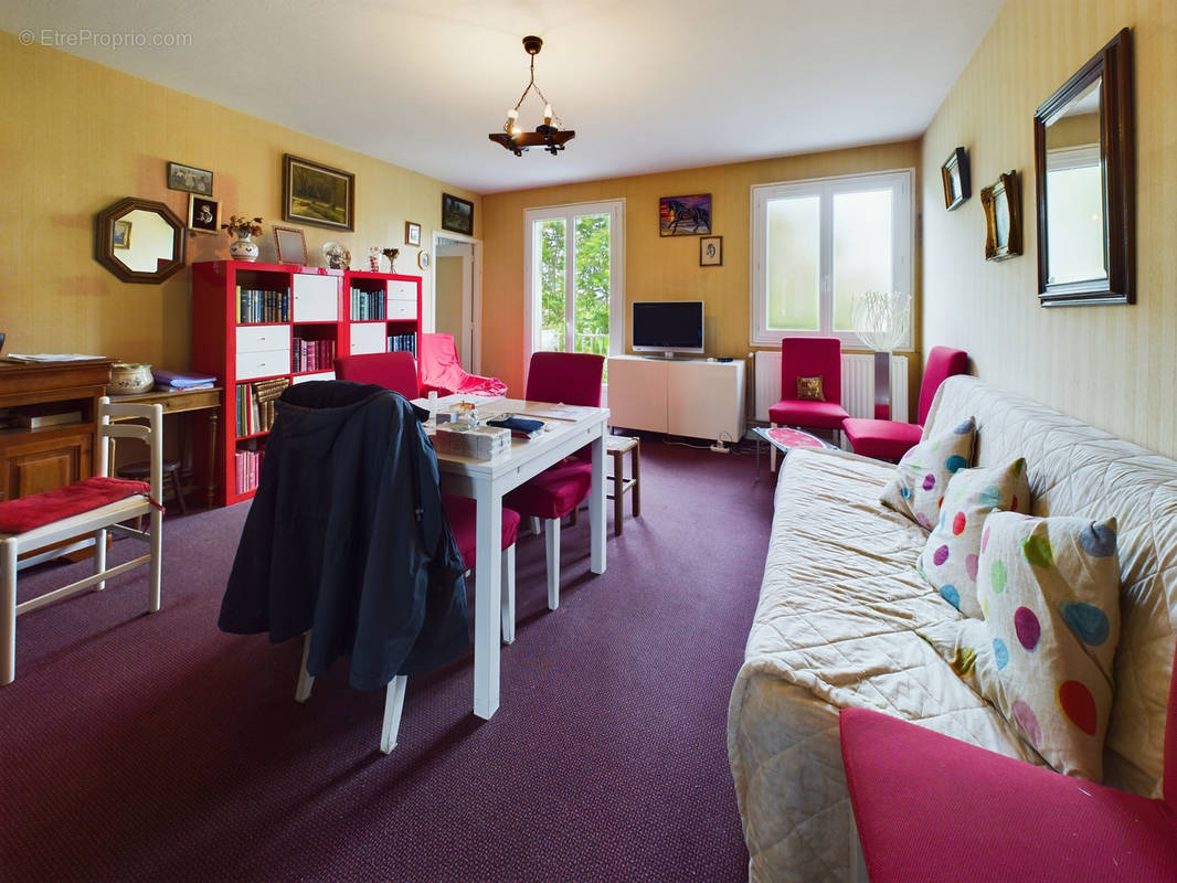 Appartement à COSNE-COURS-SUR-LOIRE