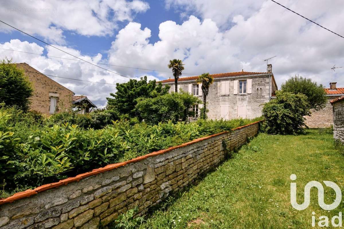 Photo 3 - Maison à NIEUL-SUR-L&#039;AUTISE