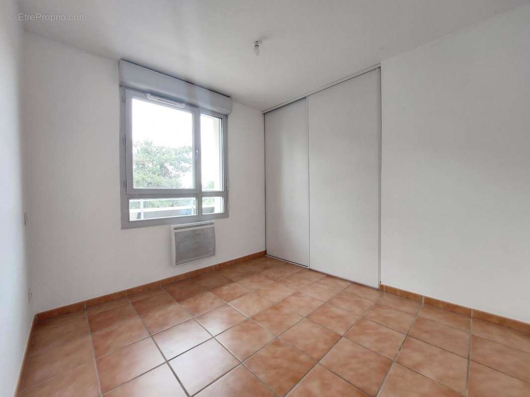   - Appartement à TOULOUSE