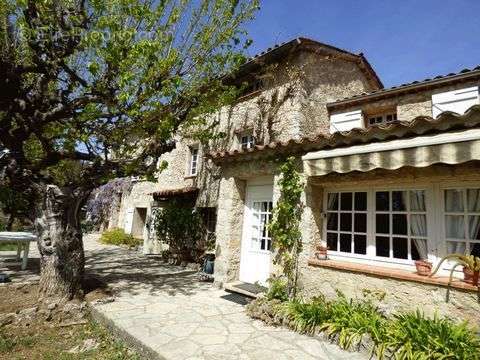 Maison à FAYENCE