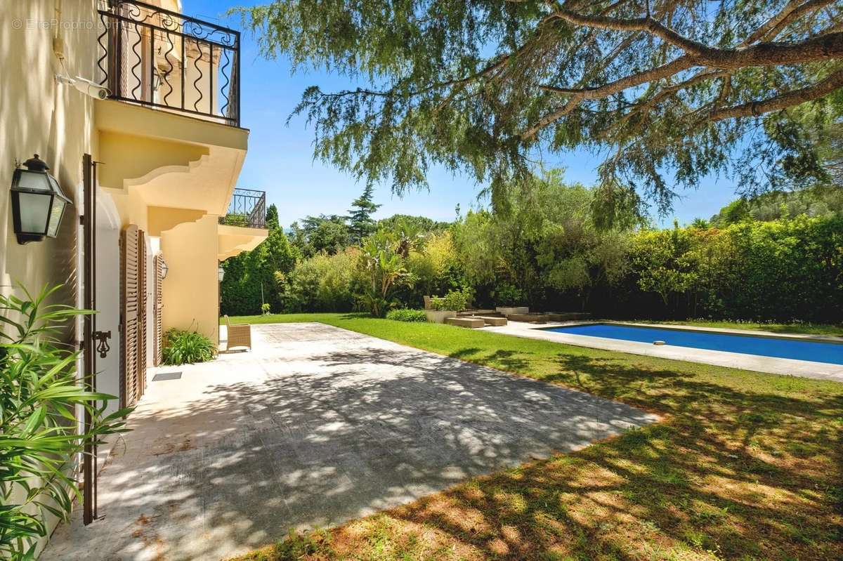 Maison à SAINT-JEAN-CAP-FERRAT