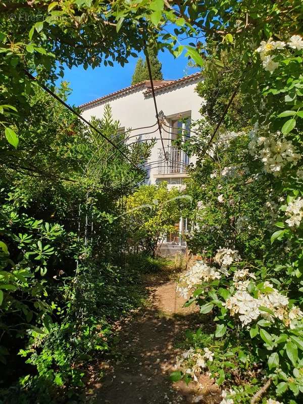 Maison à RAYOL-CANADEL-SUR-MER