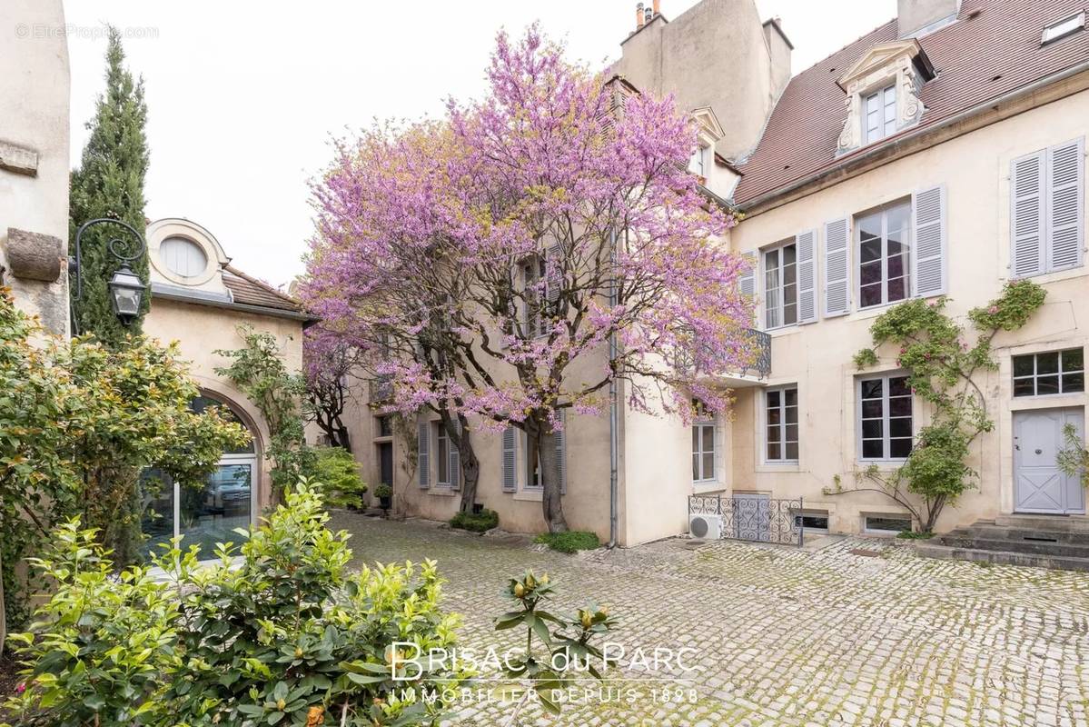 Appartement à DIJON