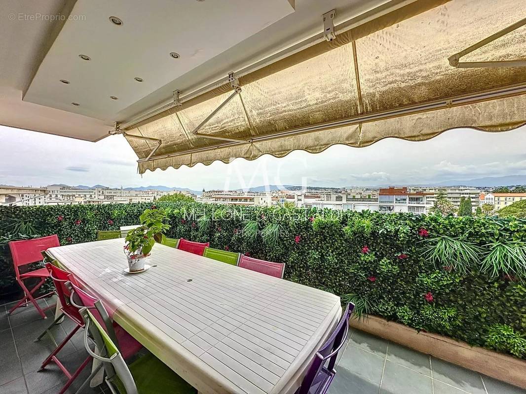 Appartement à CANNES