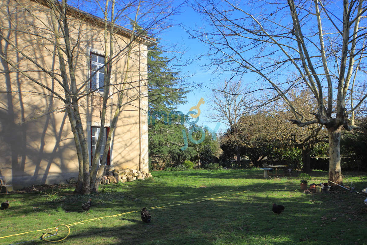 Maison à BEAUCAIRE